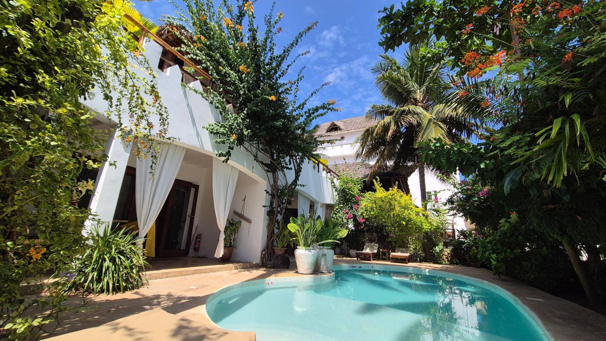 Moyo Apartment ปวานี มาชังกานี ภายนอก รูปภาพ